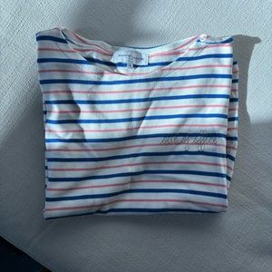 Maison Labiche out of office tee